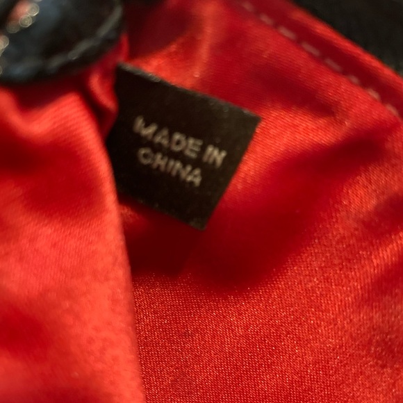 Coach Poppy Red Black Silver Glitter Tartan Plaid Zip Wristlet Patent Trim. Rare - Picture 12 of 12